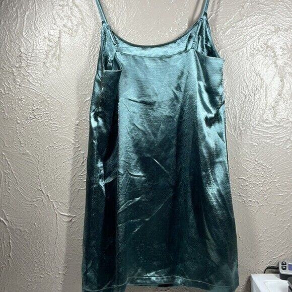 UO SILENCE + NOISE Silver Green Camisole Mini Night Dress Strappy Silky Medium - Picture 4 of 6
